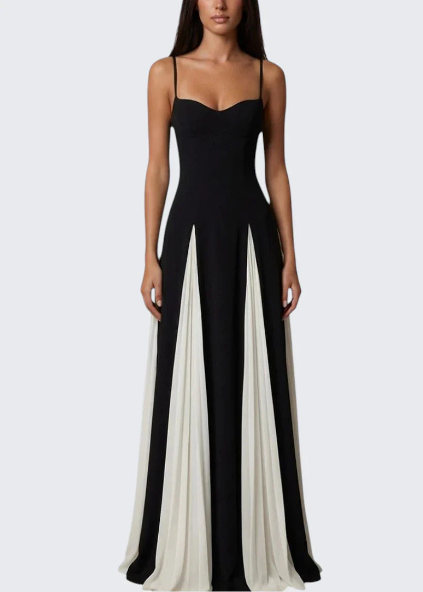Carli | Sweetheart Neck Pleated Maxi Dress
